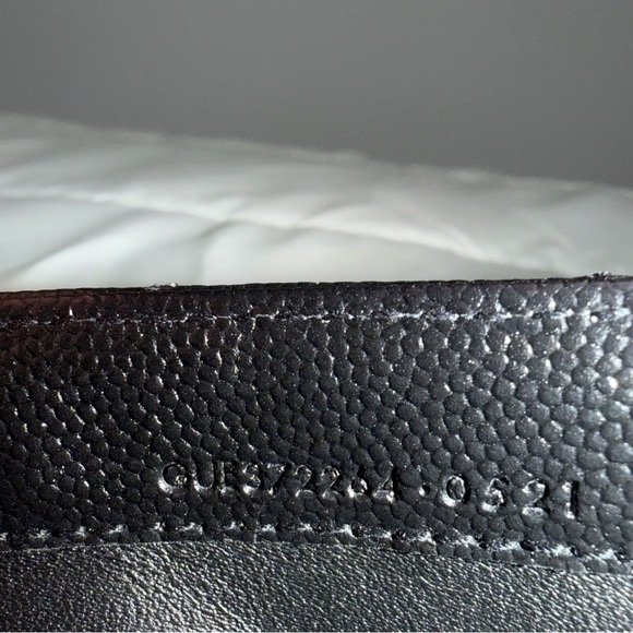 Yves Saint Laurent CASSANDRE MATELASSÉ LARGE FLAP WALLET - Picture 5 of 6